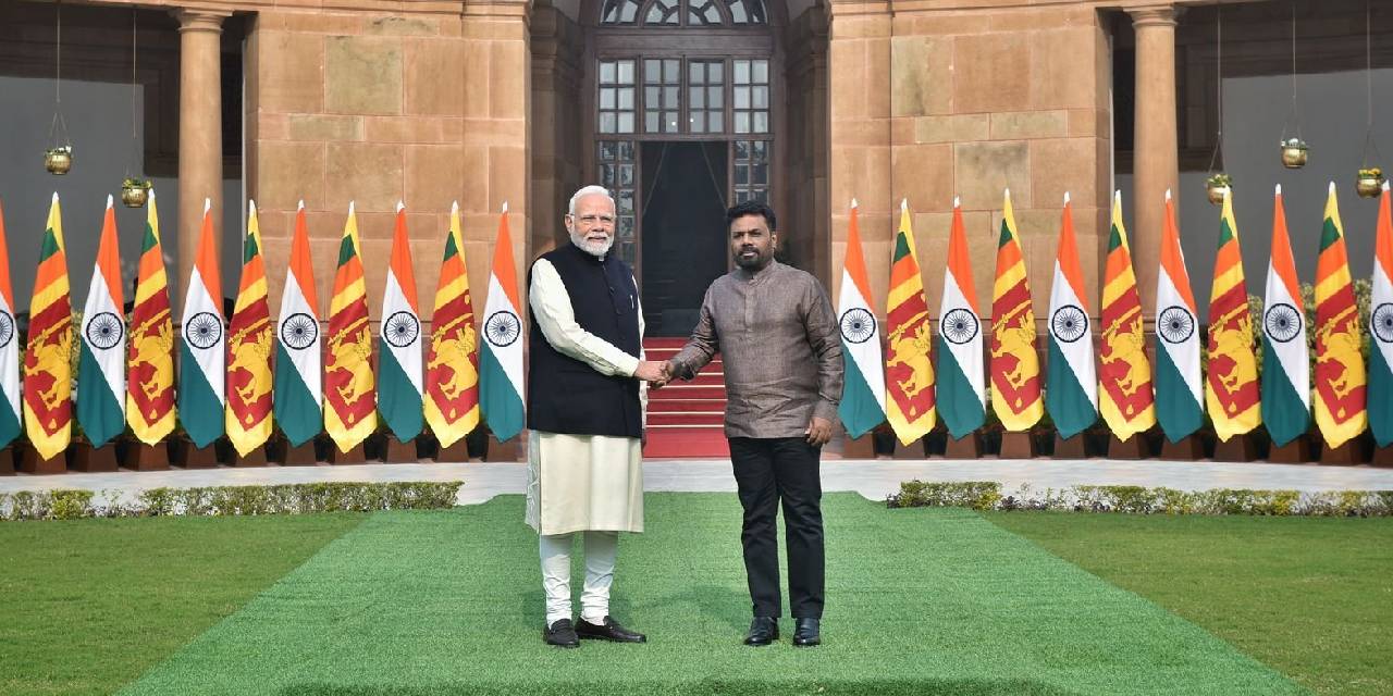 ලංකාවට එන ලෙස ජනපතිගෙන් මෝදීට ආරාධනාවක් ලංකාවට එන ලෙස ජනපතිගෙන් මෝදීට ආරාධනාවක්