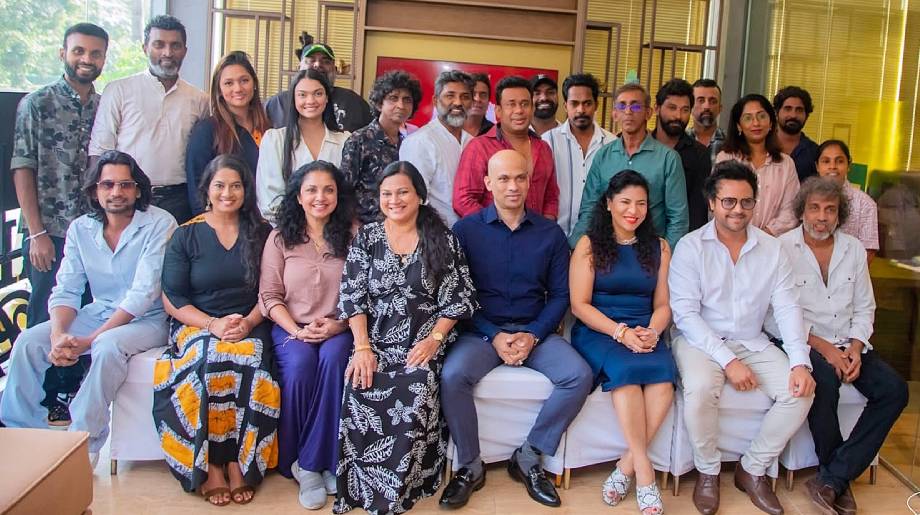 ලාංකීය සිනමාවේ මීළඟ පෙරළිය – පුබුදු චතුරංගගේ “කුණා” වැඩ අරඹයි ලාංකීය සිනමාවේ මීළඟ පෙරළිය – පුබුදු චතුරංගගේ “කුණා” වැඩ අරඹයි