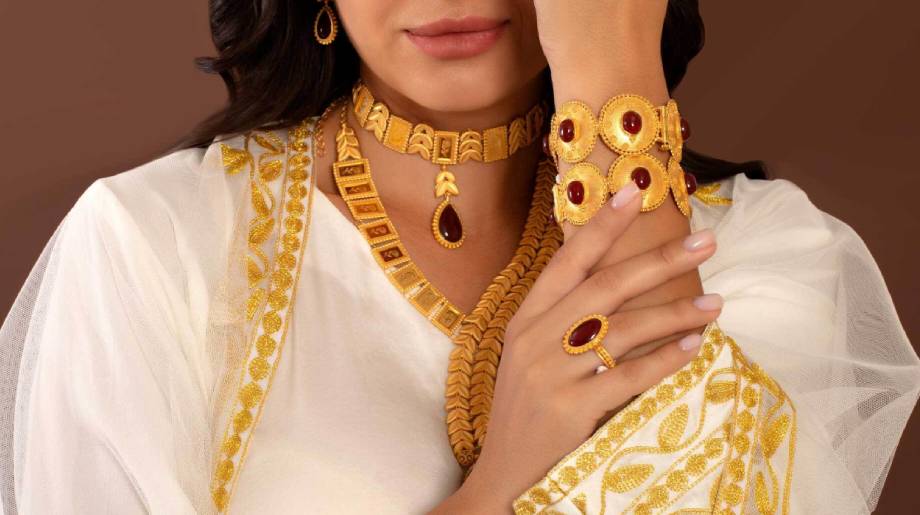 රන් මිල වෙනස් වුණු හැටි – අද මිල ගණන් මෙන්න රන් මිල වෙනස් වුණු හැටි – අද මිල ගණන් මෙන්න