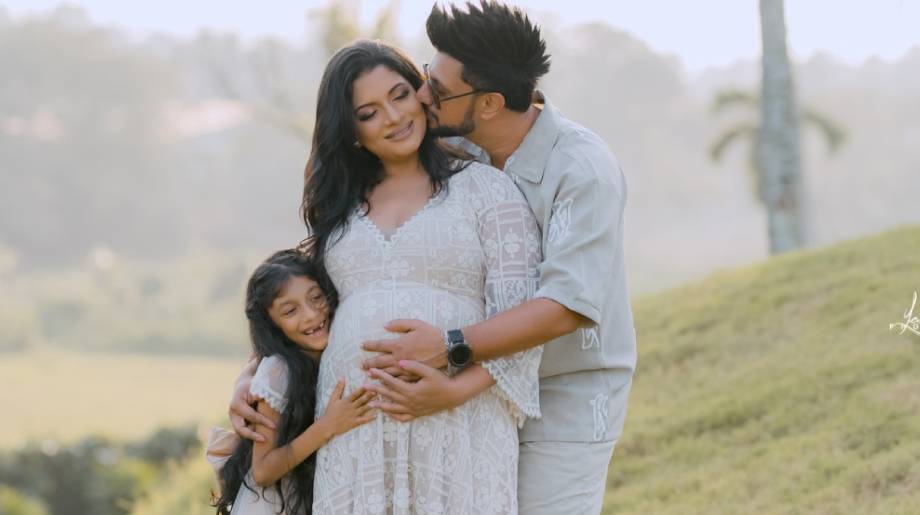 ඉෂාරා – අනුර කැදැල්ලට ආදරේ අරන් එන්න සැරසෙන පුංචි අමුත්තා ඉෂාරා – අනුර කැදැල්ලට ආදරේ අරන් එන්න සැරසෙන පුංචි අමුත්තා