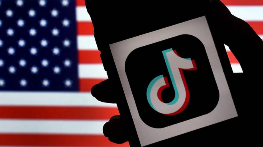 TikTok තහනමට දින තුනක් තිබියදී, පරිශීලකයින් විකල්ප සෙවීමේ මෙහෙයුමක ! TikTok තහනමට දින තුනක් තිබියදී, පරිශීලකයින් විකල්ප සෙවීමේ මෙහෙයුමක !