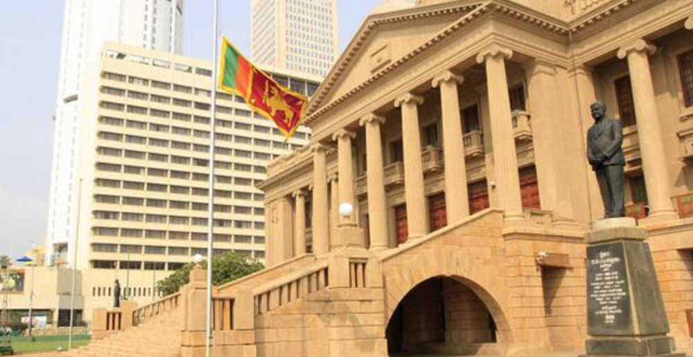 වැඩ බලන අමාත්යවරු 05ක් පත්කෙරේ වැඩ බලන අමාත්යවරු 05ක් පත්කෙරේ