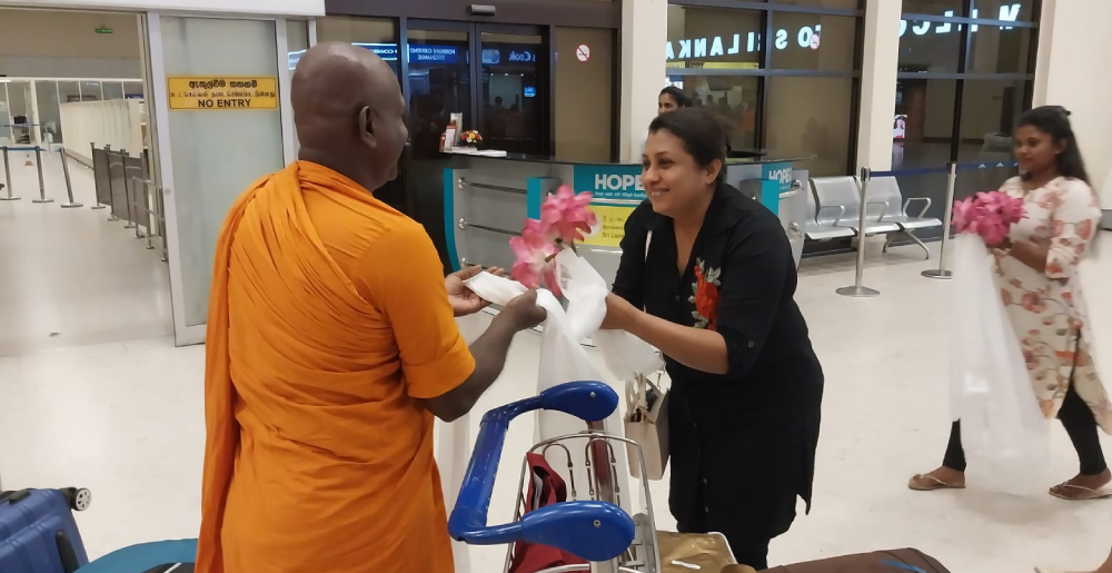 පාලි හා සංස්කෘත අන්තර්ජාතික භික්ෂු හුවමාරු වැඩසටහන සාර්ථකව නිමා වෙයි පාලි හා සංස්කෘත අන්තර්ජාතික භික්ෂු හුවමාරු වැඩසටහන සාර්ථකව නිමා වෙයි