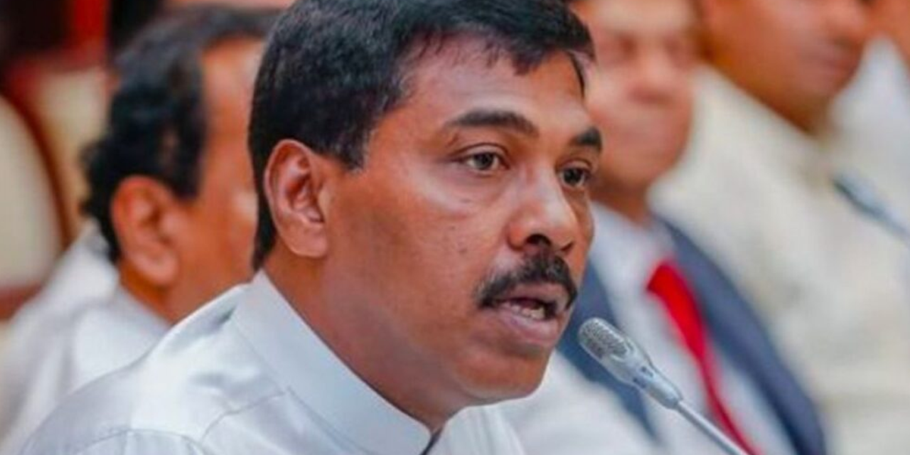 හිටපු රාජ්ය අමාත්ය ප්රසන්න රණවීරට විදෙස් ගමන් තහනමක් හිටපු රාජ්ය අමාත්ය ප්රසන්න රණවීරට විදෙස් ගමන් තහනමක්