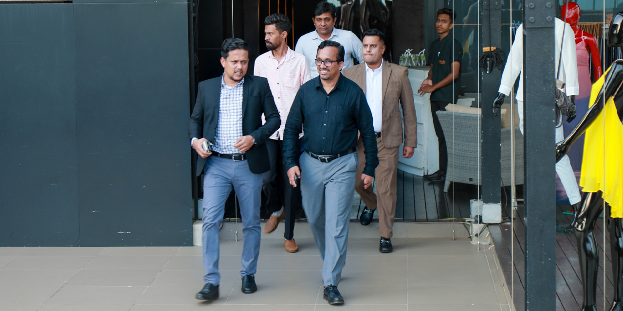 කොරියානු විලාසිතා මිලදී ගැනීමට ඔබටත් අවස්ථාවක්