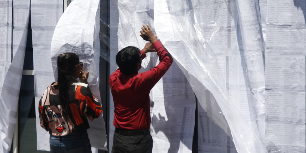 පුංචි ඡන්දයට නාමයෝජනා දුන් පක්ෂ සහ ස්වාධීන කණ්ඩායම් පුංචි ඡන්දයට නාමයෝජනා දුන් පක්ෂ සහ ස්වාධීන කණ්ඩායම්