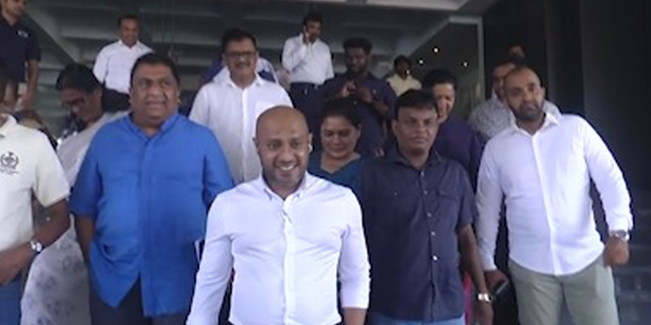 කොළඹ දිස්ත්රික්කයට පොදුජන එක්සත් පෙරමුණ ඇප තැන්පත් කරයි කොළඹ දිස්ත්රික්කයට පොදුජන එක්සත් පෙරමුණ ඇප තැන්පත් කරයි