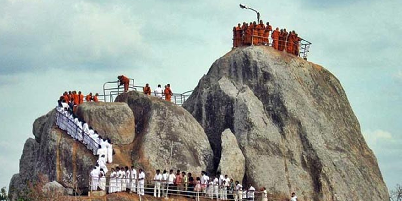 මෙවර පොසොන් උත්සවය පූර්ණ රාජ්‍ය අනුග්‍රහය සහිතව