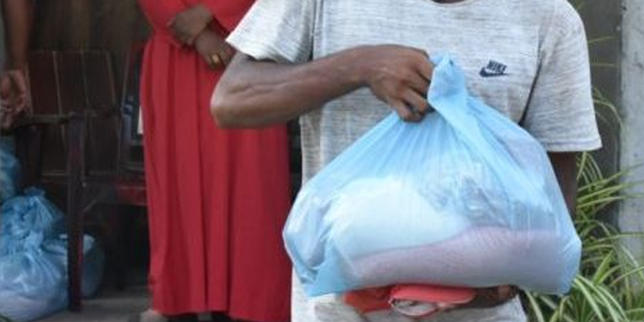 රජයේ ආහාර පැකේජයට මැතිවරණ කොමිෂන් සභාවෙන් වැටක්