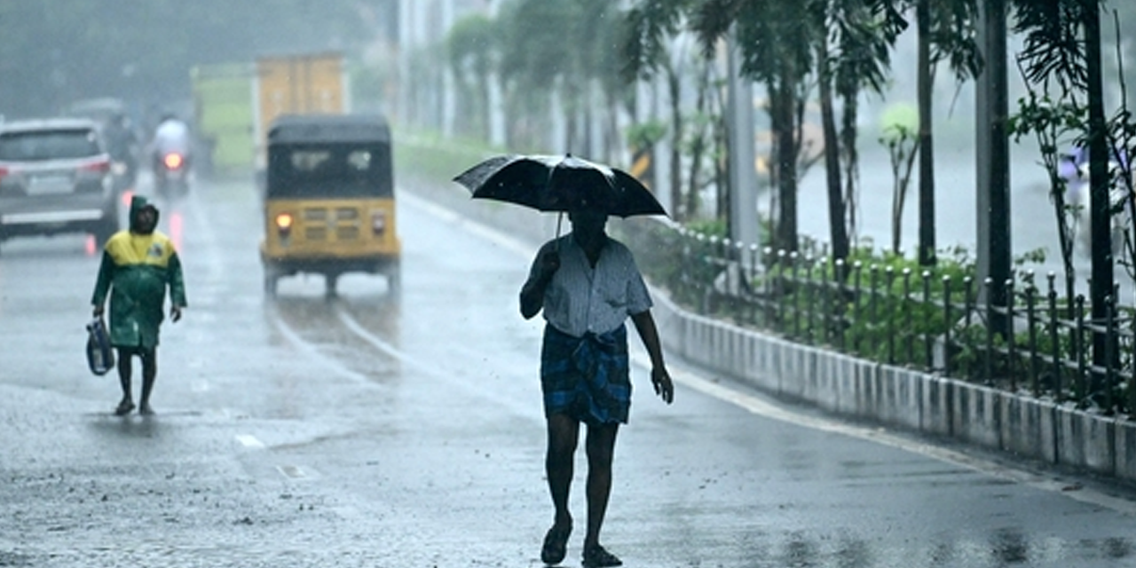 පළාත් කිහිපයකට අදත් තරමක තද වැසි