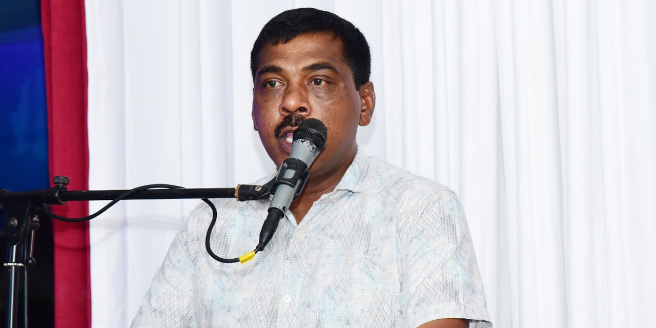 ප්‍රසන්න රණවීර ඇතුළු තිදෙනෙකුට විවෘත වරෙන්තු
