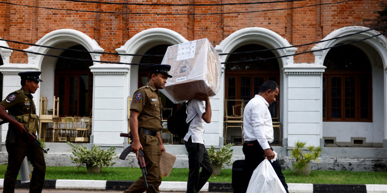 කොළඹ ඇතුළු පළාත් පාලන ආයතන කිහිපයක ඡන්ද විමසීමේ කටයුතු අත්හිටුවයි කොළඹ ඇතුළු පළාත් පාලන ආයතන කිහිපයක ඡන්ද විමසීමේ කටයුතු අත්හිටුවයි