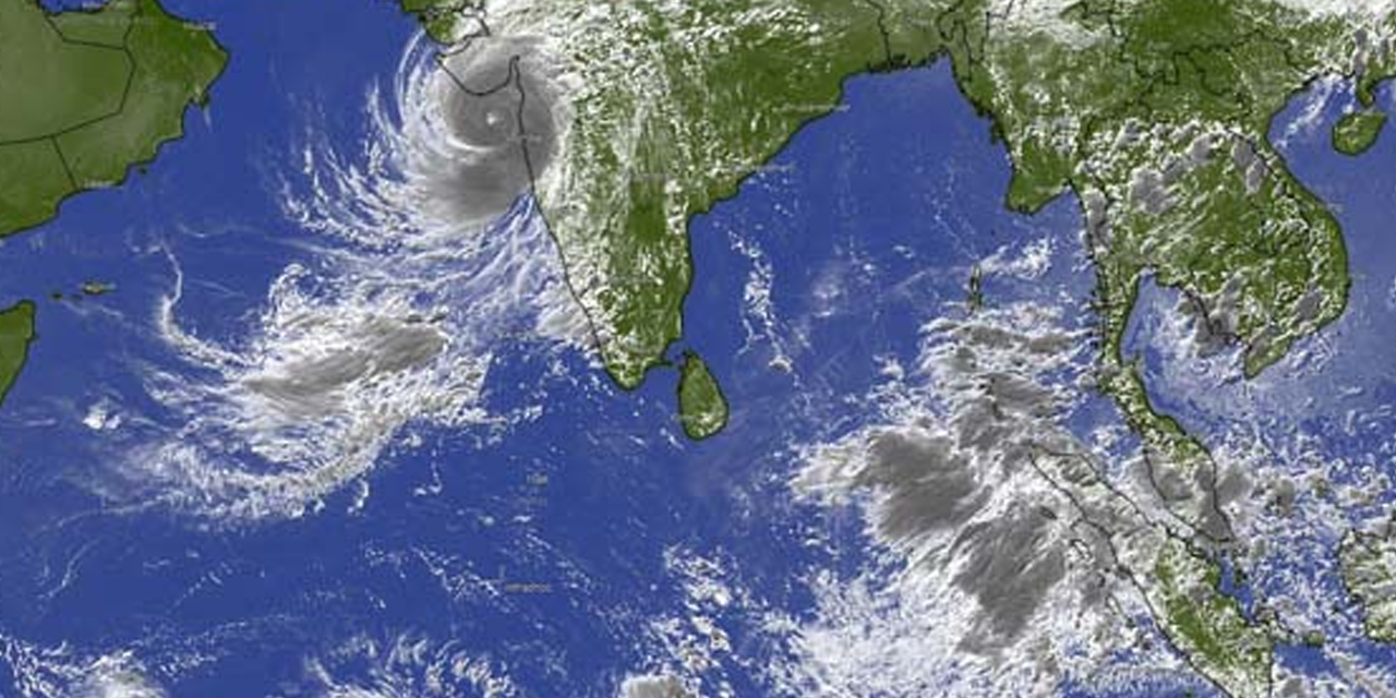 ඉදිරි පැය 24 ගැන කාලගුණයෙන් දැනුම්දීමක්