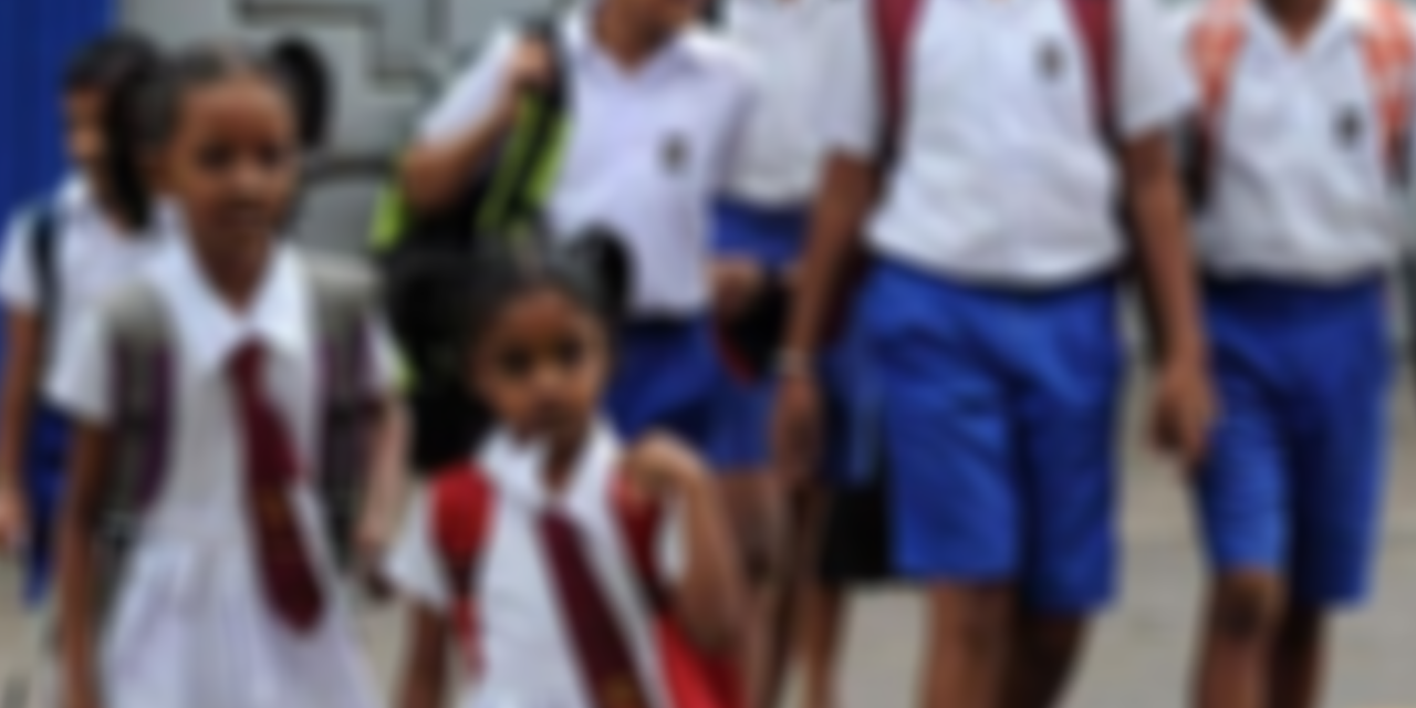 අතරමැදි ශ්‍රේණි සඳහා සිසුන් ඇතුළත් කරගැනීමේ චක්‍රලේඛනය කඩිනමින්