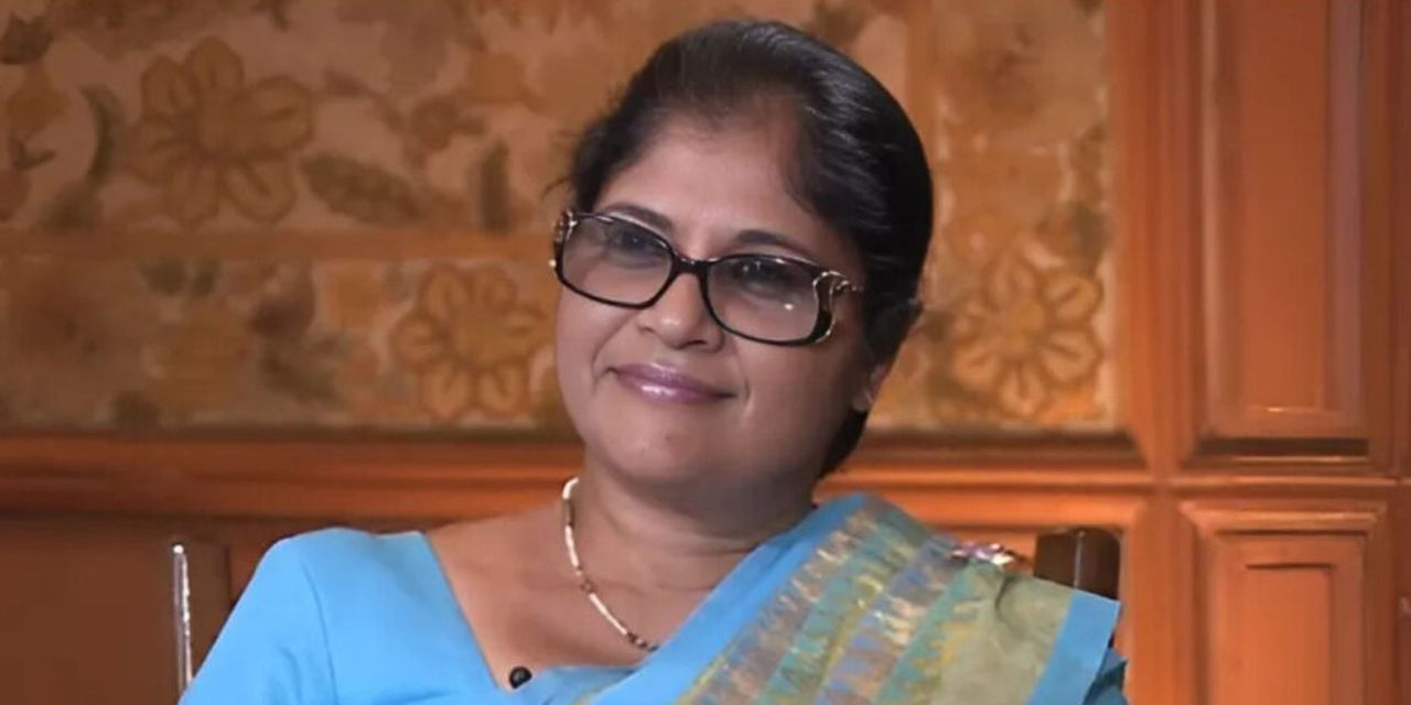 හිටපු අමාත්ය චන්ද්රාණි බණ්ඩාරට එරෙහිව අධිචෝදනා භාර දෙයි හිටපු අමාත්ය චන්ද්රාණි බණ්ඩාරට එරෙහිව අධිචෝදනා භාර දෙයි